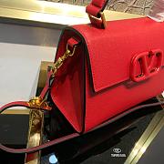 VALENTINO SMALL VSLING HANDBAG RED SIZE 22 x 10 x 16 CM - 2