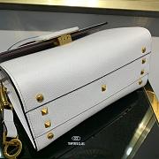 VALENTINO SMALL VSLING HANDBAG WHITE SIZE 22 x 10 x 16 CM - 2