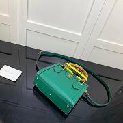 GUCCI DIANA MINI TOTE BAG GREEN 655661 SIZE 20 CM - 2