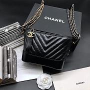 CHANEL GABRIELLE CHEVRON HOBO BAG BLACK 20CM - 1