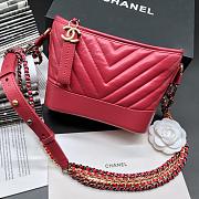 CHANEL GABRIELLE CHEVRON HOBO BAG RED 20CM - 2