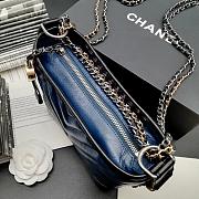 CHANEL GABRIELLE CHEVRON HOBO BAG BLACK/HAZE BLUE 20CM - 6