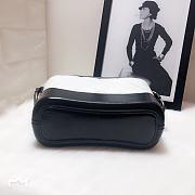 CHANEL GABRIELLE HOBO BAG BLACK/WHITE 20CM - 3