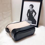 CHANEL GABRIELLE HOBO BAG BLACK/LIGHT BEIGE 20CM - 5