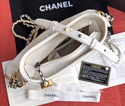 CHANEL GABRIELLE WITH BI-COLOR CHAIN STRAP WHITE 20CM - 3
