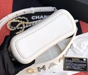 CHANEL GABRIELLE WITH BI-COLOR CHAIN STRAP WHITE 20CM - 6