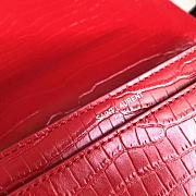 YSL SUNSET MEDIUM IN CROCODILE EMBOSSED LEATHER RED 442906 SIZE 22 CM - 6