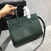 YSL CLASSIC SAC DE JOUR BABY EMERALD GREEN 421863 SIZE 26 x 20.5 x 12.5 CM - 2