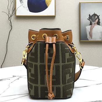 FENDI MON TRESOR KHAKI GREEN 8BS010 SIZE 12 CM