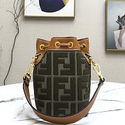 FENDI MON TRESOR KHAKI GREEN 8BS010 SIZE 12 CM - 5