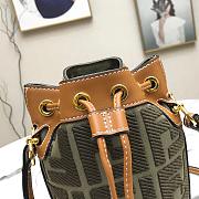 FENDI MON TRESOR KHAKI GREEN 8BS010 SIZE 12 CM - 2