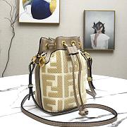 FENDI MON TRESOR BEIGE 8BS010 SIZE 12 CM - 4
