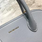 BALENCIAGA VILLE SMALL TOP HANDLE BAG IN GRAY/WHITE 5506451 SIZE 26 CM - 4
