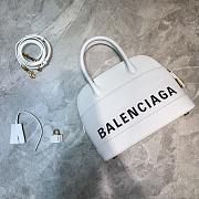 BALENCIAGA VILLE SMALL TOP HANDLE BAG IN WHITE/BKACK 5506451 SIZE 26 CM - 2