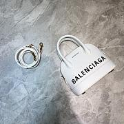 BALENCIAGA VILLE XXS TOP HANDLE BAG IN WHITE/BLACK 5506461 SIZE 18 CM - 1
