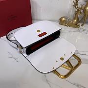 VALENTINO SUPERVEE CALFSKIN CROSSBODY BAG WHITE ZXLU26 SIZE 26.5 CM - 4