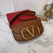 VALENTINO SUPERVEE CALFSKIN CROSSBODY BAG BROWN ZXLU26 SIZE 26.5 CM - 4
