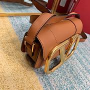 VALENTINO SMALL SUPERVEE CROSSBODY BAG BROWN ZXL0NO SIZE 18 CM - 3