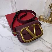 VALENTINO SMALL SUPERVEE CROSSBODY BAG BORDEAUX ZXL0NO SIZE 18 CM - 5