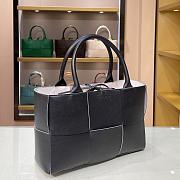 BOTTEGA VENETA ARCO TOTE BLACK 652867 SIZE 36 CM - 2