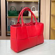 BOTTEGA VENETA ARCO TOTE RED 652867 SIZE 36 CM - 2