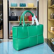 BOTTEGA VENETA ARCO TOTE GREEN 652867 SIZE 36 CM - 2