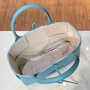 BOTTEGA VENETA ARCO TOTE LIGHT BLUE 652867 SIZE 36 CM - 3