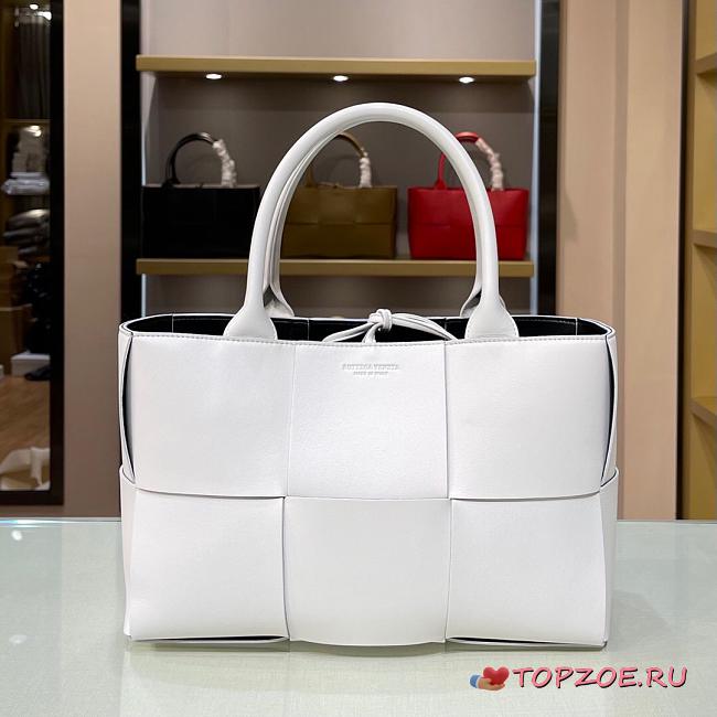 BOTTEGA VENETA ARCO TOTE WHITE 652867 SIZE 36 CM - 1