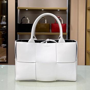 BOTTEGA VENETA ARCO TOTE WHITE 652867 SIZE 36 CM