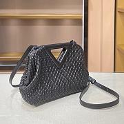 BOTTEGA VENETA SMALL POINT BAG BLACK 661986 SIZE 24 CM - 6