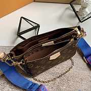 LV MULTI POCHETTE ACCESSOIRES BLUE STRAP M44823 SIZE 25 CM - 2