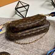 LV MULTI POCHETTE ACCESSOIRES BLUE STRAP M44823 SIZE 25 CM - 3
