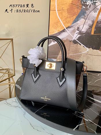 LV ON MY SIDE PM BLACK M57728 SIZE 25 CM