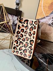 LV ONTHEGO MM M58521 SIZE 35 CM - 4
