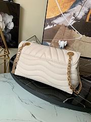 LV NEW WAVE CHAIN BAG M58549 SIZE 24 CM - 4