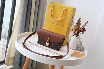 LV PADLOCK ON STRAP M80763 SIZE 19 CM