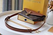 LV PADLOCK ON STRAP M80763 SIZE 19 CM - 5