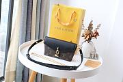 LV PADLOCK ON STRAP M80559 SIZE 19 CM - 1