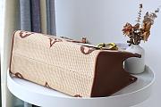 LV ONTHEGO MM TAN M57723 SIZE 35 CM  - 2