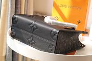 LV ONTHEGO MM BLACK M45595 34CM - 4