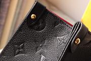 LV ONTHEGO MM BLACK M45595 34CM - 5