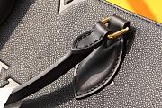 LV ONTHEGO MM BLACK M45595 34CM - 6