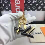 LV KEY RING BLACK M68197 - 4