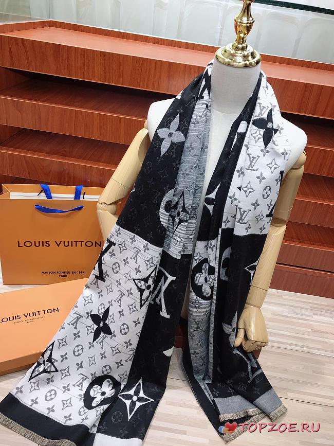 LV SCARF 01 - 1