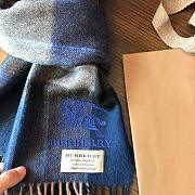 BURBERRY SCARF 04 - 3