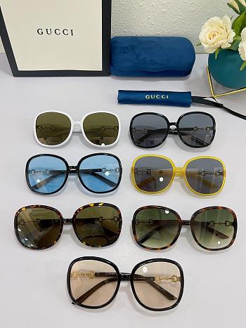 GUCCI SUNGLASSES GG0889