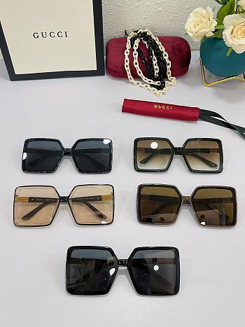GUCCI SUNGLASSES GG0696