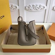 LV MONTAIGNE BB M41053 SIZE 29 CM - 6