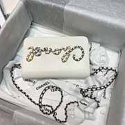 CHANEL WALLET ON CHAIN 2020 WHITE SIZE 19 CM - 3