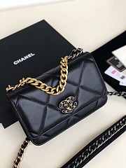 CHANEL 19 WALLET ON CHAIN 2019 BLACK AP0957 SIZE 19 CM - 1